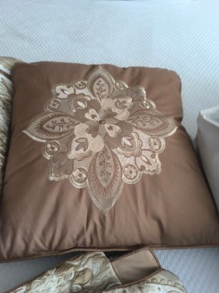 Edredón de lujo beige y dorado cama 150
