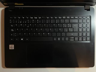 Portátil Acer Extensa 15 EX215-61