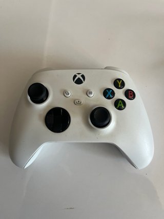 Xbox Series S + Accesorios y dos mandos