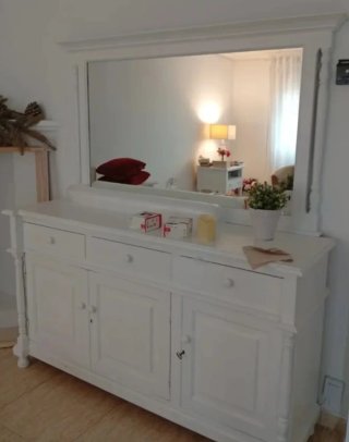 Muebles de madera maciza blanco, 100€ cada mueble