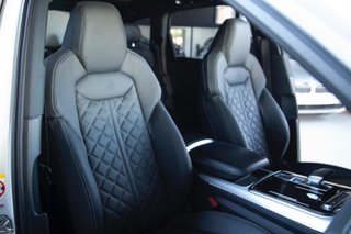 Audi Q7 Black line plus 50 TDI 210kWq. tip.