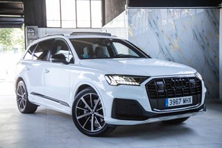 Audi Q7 Black line plus 50 TDI 210kWq. tip.