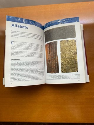 Gran Enciclopedia Universal - Volumen 1