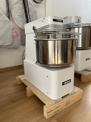AMASADORA EVO 20LT / PARA 17KG DE MASA TOTAL