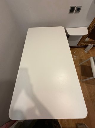 Mesa IKEA Blanca + 2 Sillas