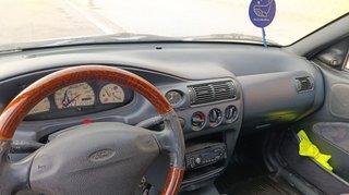 Ford Escort 1998