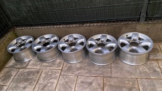 Llantas Toyota HDJ100 Originales (Set 5)