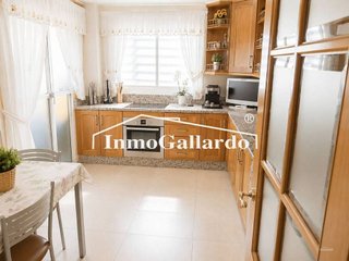 Piso en alquiler en El Candado - El Palo en Málaga