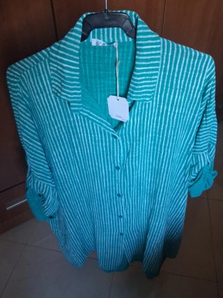 Blusón de lino y algodón rayado
