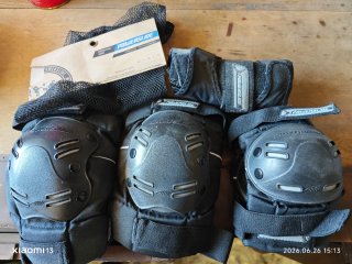 Lote Patines y Protecciones Powerslide