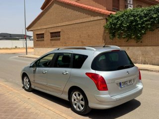Peugeot 308 2015