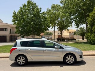 Peugeot 308 2015