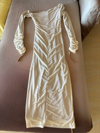 Vestido largo fiesta asimétrico crema Talla S