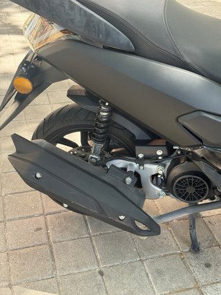 Tianying 125 Scooter Negra Automática