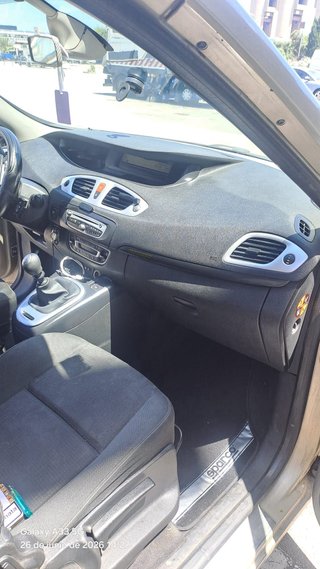 Renault Grand Scenic 2009