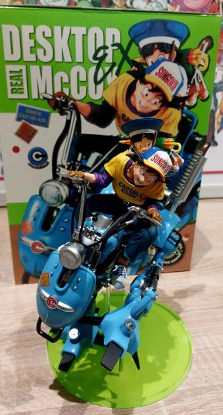 Figura Goku y Gohan en Moto