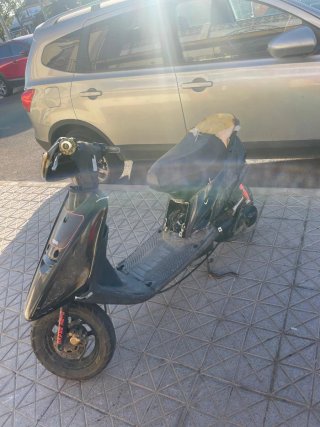 Yamaha Jog R 49cc Scooter