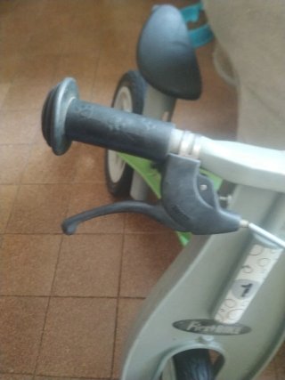 Bicicleta sin pedales para niños