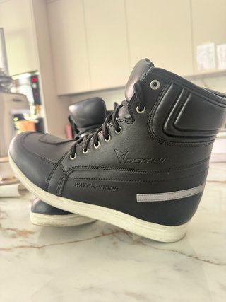 Botas de moto homologadas waterproof