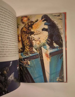 Monstruos Gigantes Del Cine Japones-Guia Kaiju