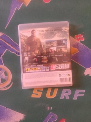 PS4 con 18 juegos PS3