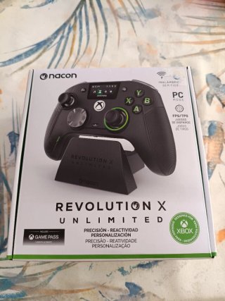 Nacon Revolution X Unlimited Mando.