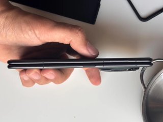 Honor Magic v3