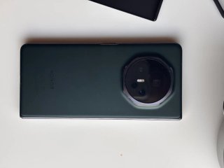 Honor Magic v3