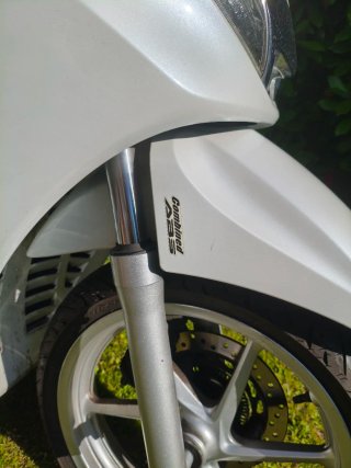 Honda SH300i 300cc Maxi Scooter