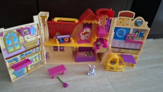 Casa Cuentos Pinypon