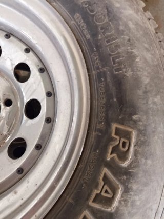 Llantas Nissan Patrol 30x9.50R15LT