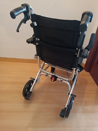 Silla de ruedas de transferencia plegable Cymam