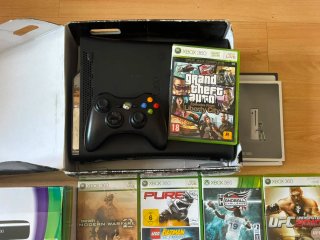 Lote Consolas y Juegos Xbox 360 y PS3
