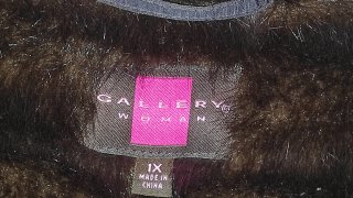 Abrigo de mujer con forro de pelo