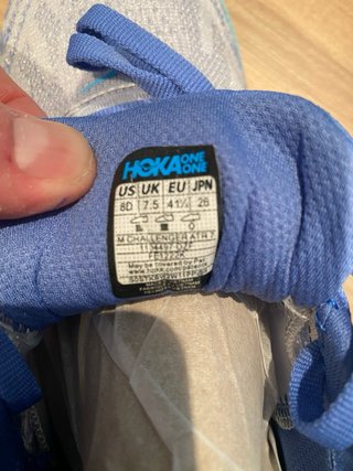 Zapatillas Hoka Morado y Turquesa