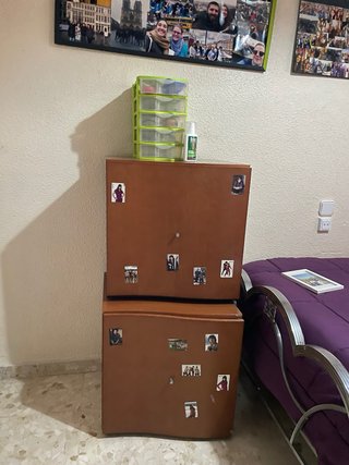 Set Cama, 2 Escritorios, 2 Sillas y 4 cajoneras