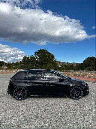 Peugeot 308 2015