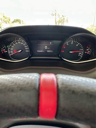 Peugeot 308 2015