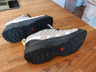 Bambas Salomon Trekking Niño/a Gris/Rosa Talla 33