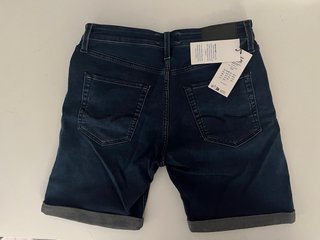 Pantalón corto vaquero Jack & Jones SIN ESTRENAR.