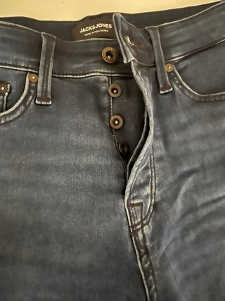 Pantalón corto vaquero Jack & Jones SIN ESTRENAR.