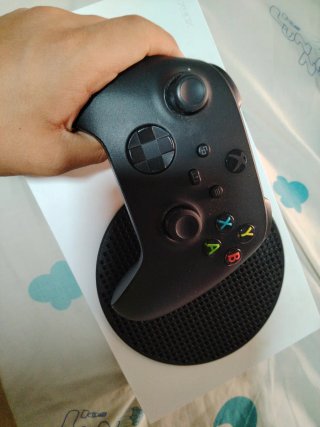 Xbox Series S + Mando Negro PARA PIEZAS