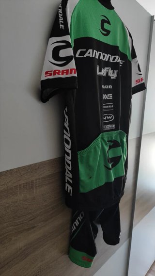 Conjunto Cannondale Maillot + Culote