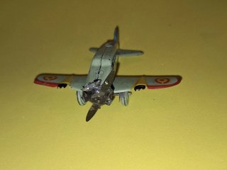 Avión de hojalata antiguo años 40