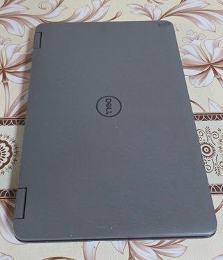 Ordenador portátil DELL PANTALLA TÁCTIL, 8RAM