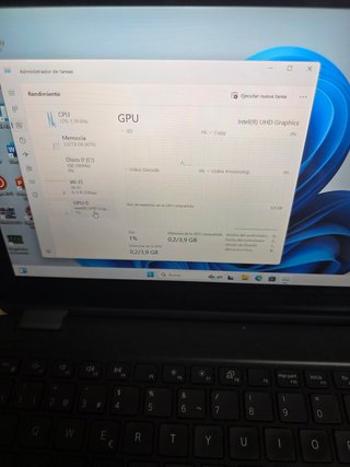 Ordenador portátil DELL PANTALLA TÁCTIL, 8RAM