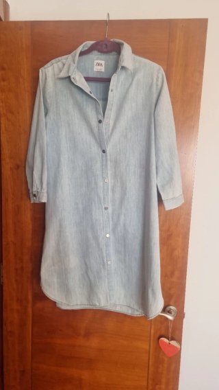 Vestido camisero Zara S azul claro