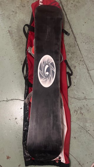 Tabla Snowboard Black Hole
