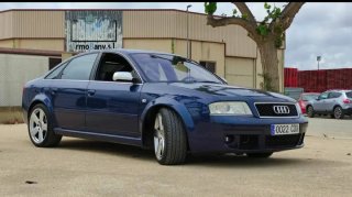 Audi RS6 2002