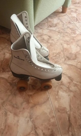 Patines blancos de cuero pata niñ@s